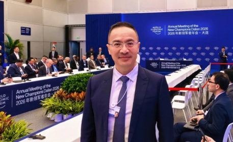 Kmind Appears at Davos | XinhuaNet Exclusive Interview with Noah Xie: Building Bridges Through “Innovation at Scale” to Share Opportunities with the World